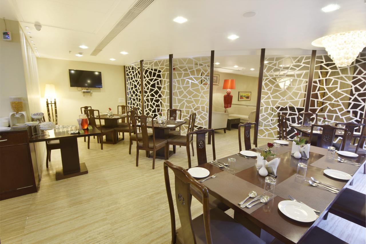 Five Elements Hotels Delhi- North Avenue New Delhi Extérieur photo