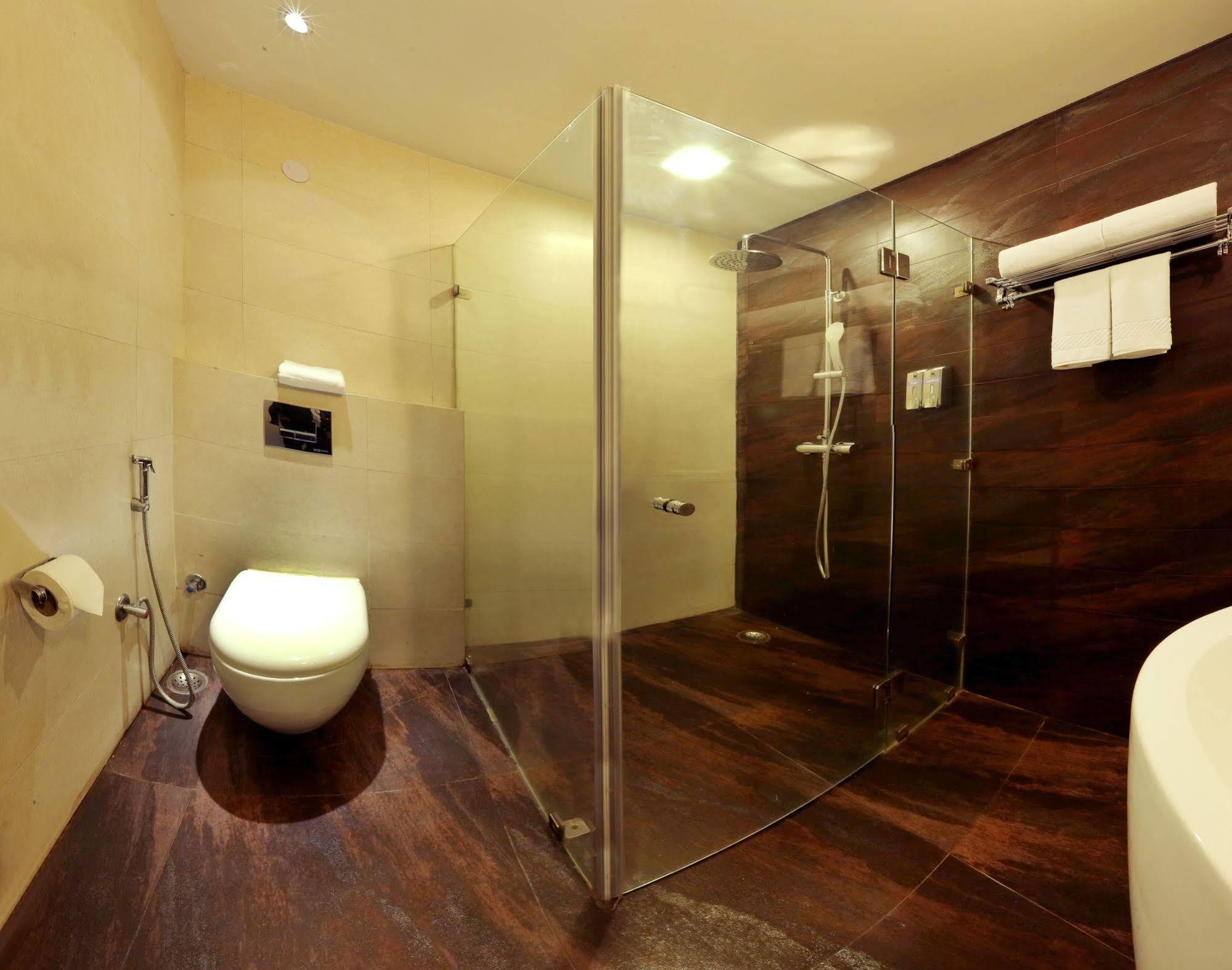 Five Elements Hotels Delhi- North Avenue New Delhi Extérieur photo